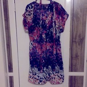 Artsy short sleeve tunic 18W